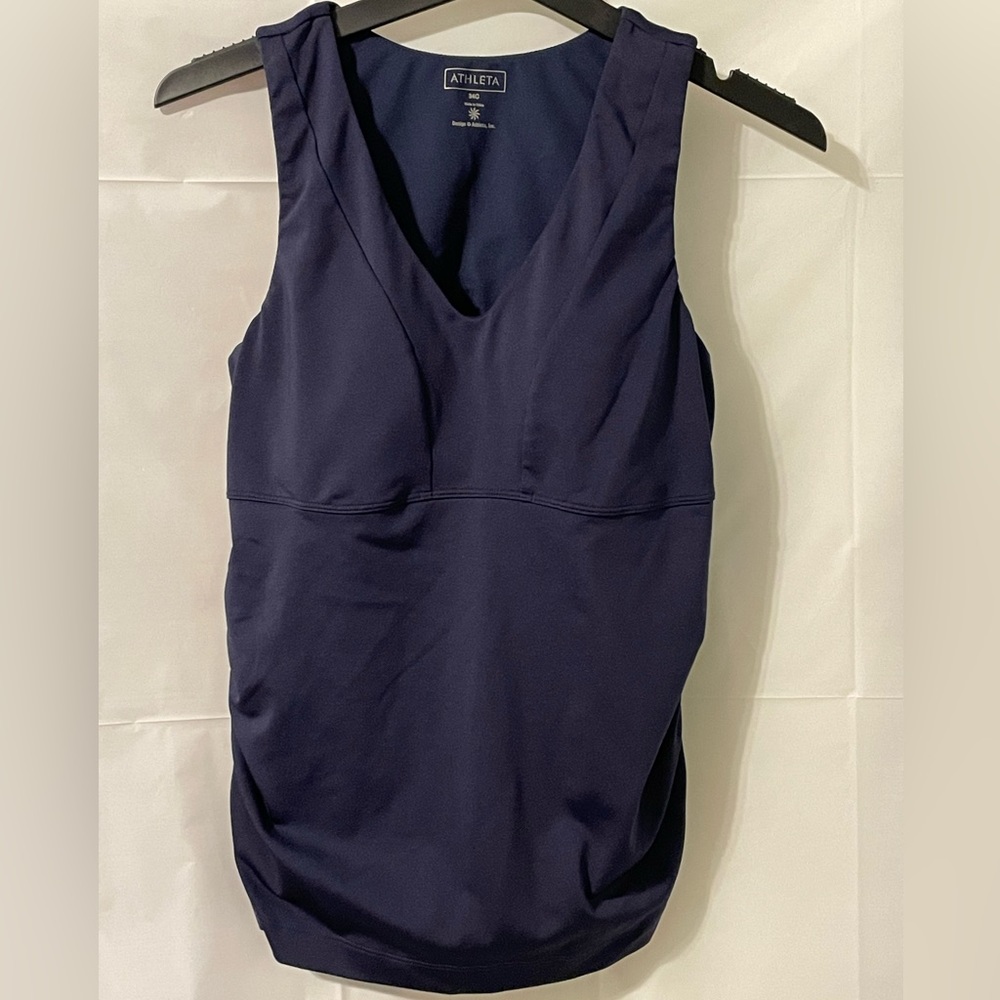 Athleta Womens Activewear Workout Tank with Built in Bra